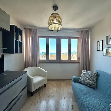 Sea View *